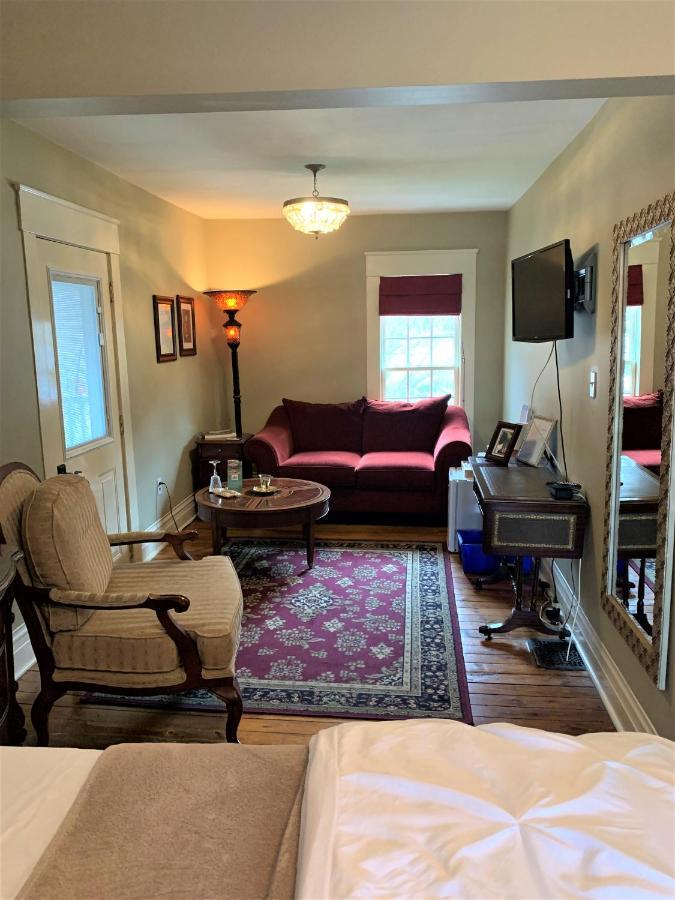 The Red Coat Bed & Breakfast Niagara-on-the-Lake Bagian luar foto