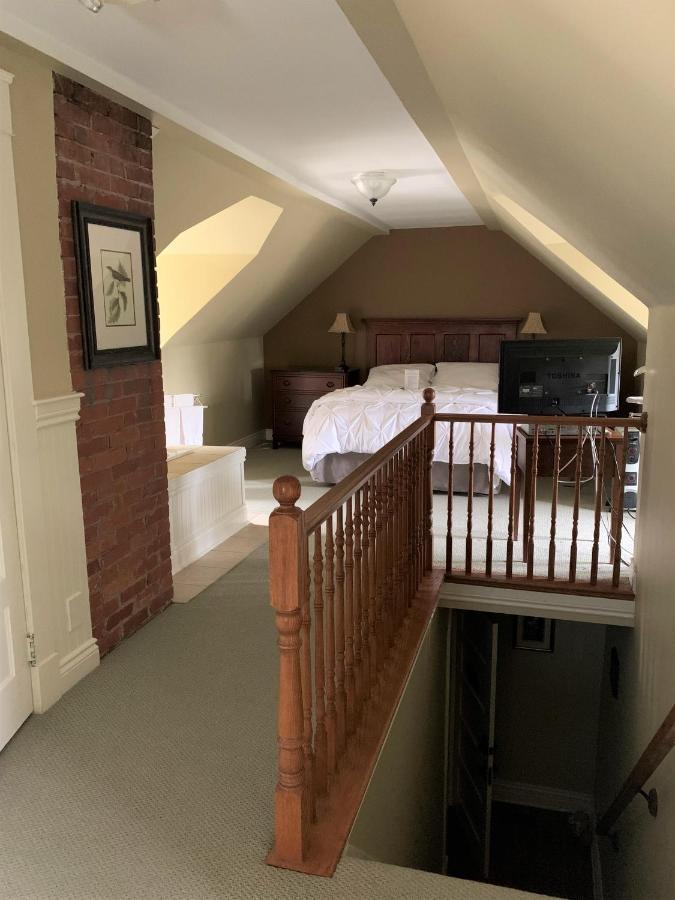 The Red Coat Bed & Breakfast Niagara-on-the-Lake Bagian luar foto