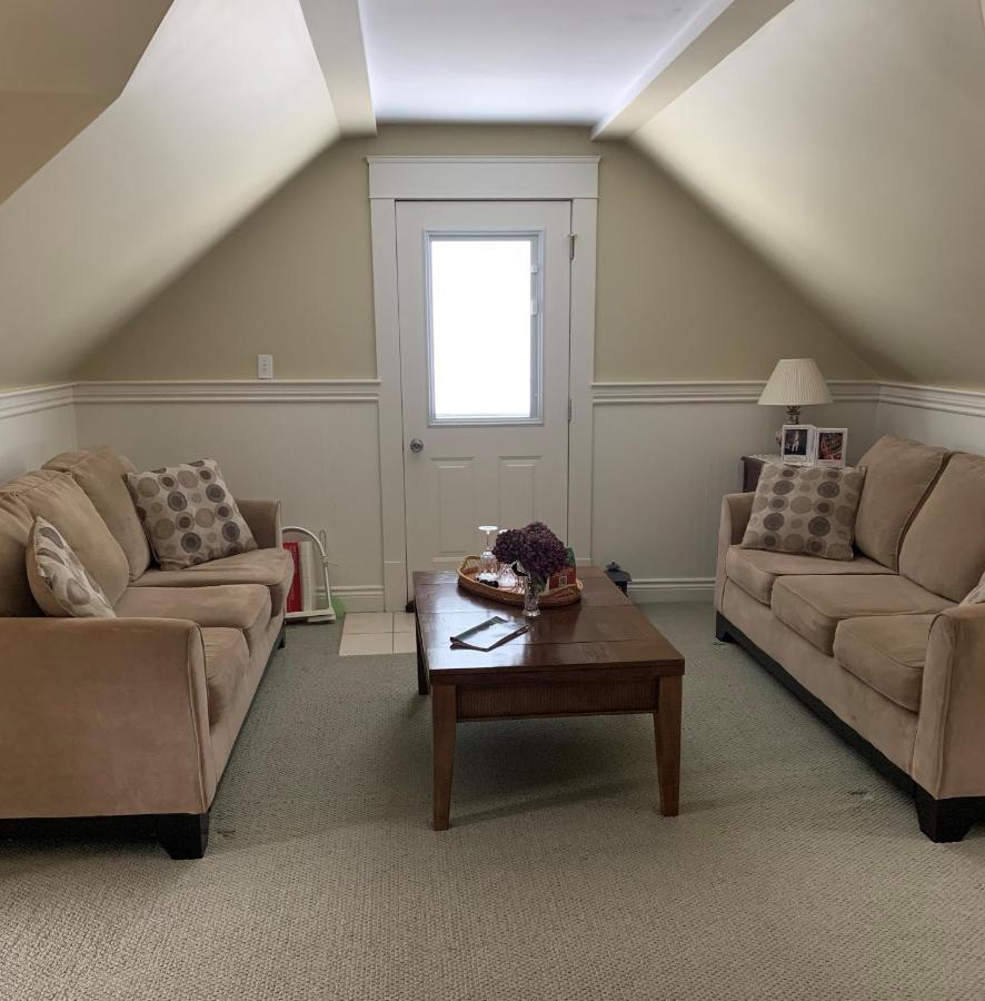 The Red Coat Bed & Breakfast Niagara-on-the-Lake Bagian luar foto